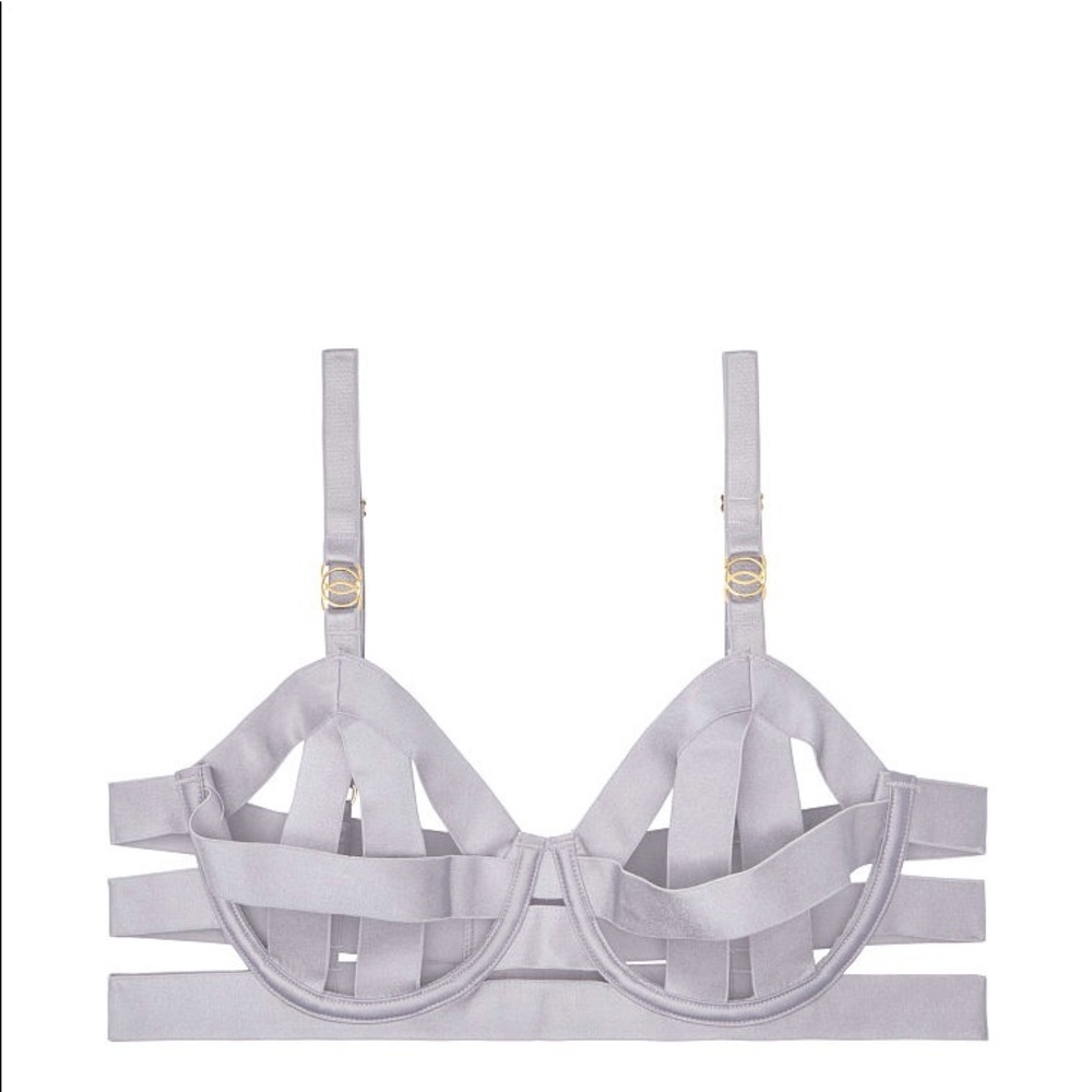 NWT Victoria’s Secret Unlined Strappy Demi Bra - Picture 3 of 3